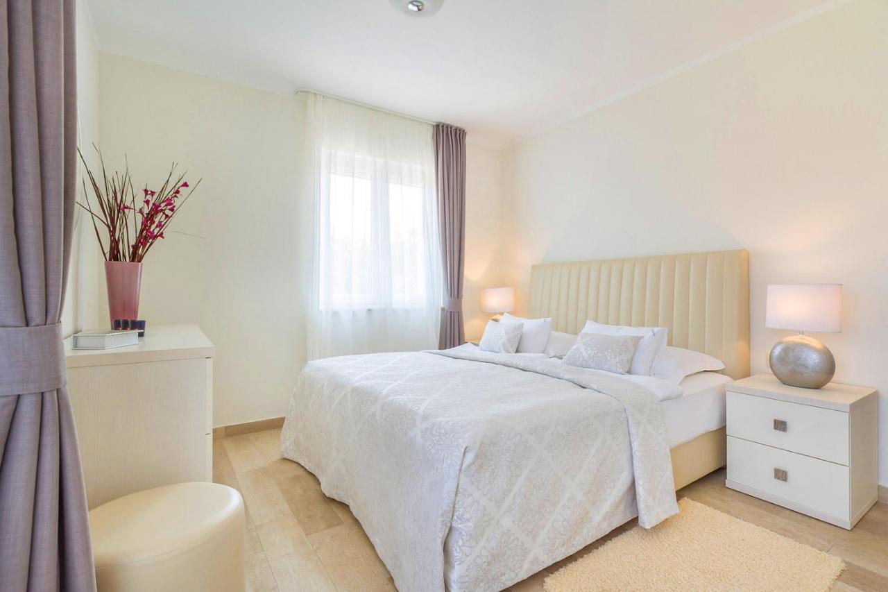 Luxury Apartments Villa Mande Malinska Zewnętrze zdjęcie