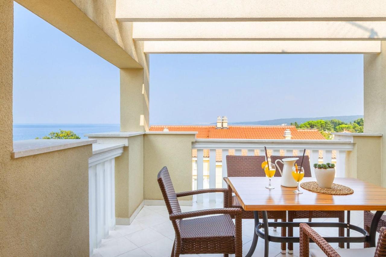 Luxury Apartments Villa Mande Malinska Zewnętrze zdjęcie
